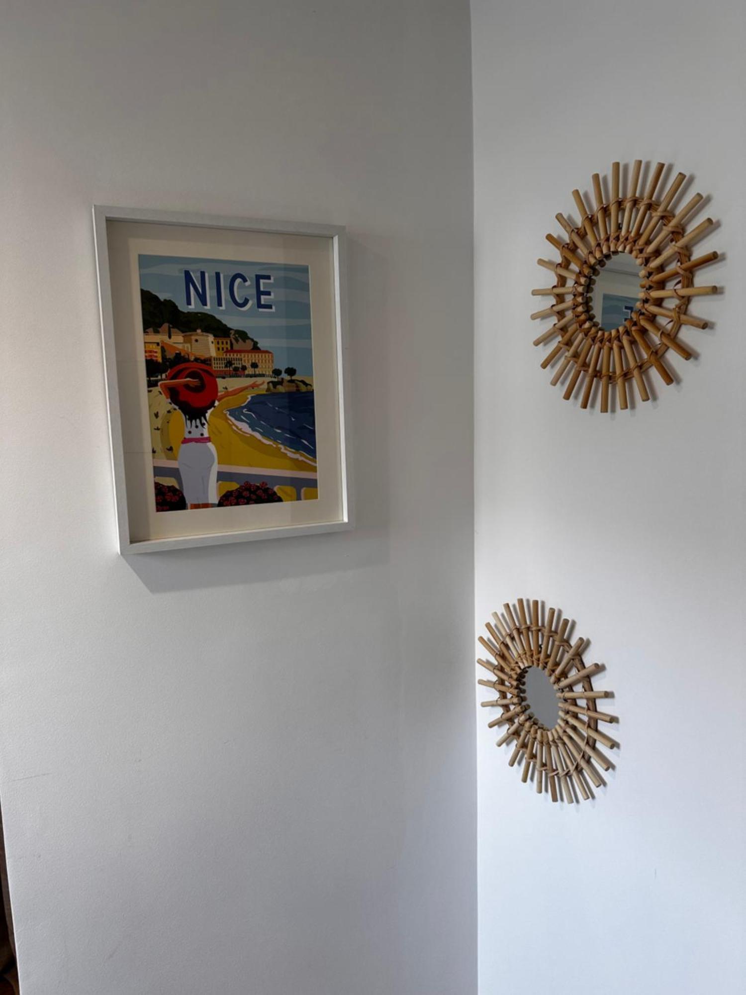 2 Pieces Port De